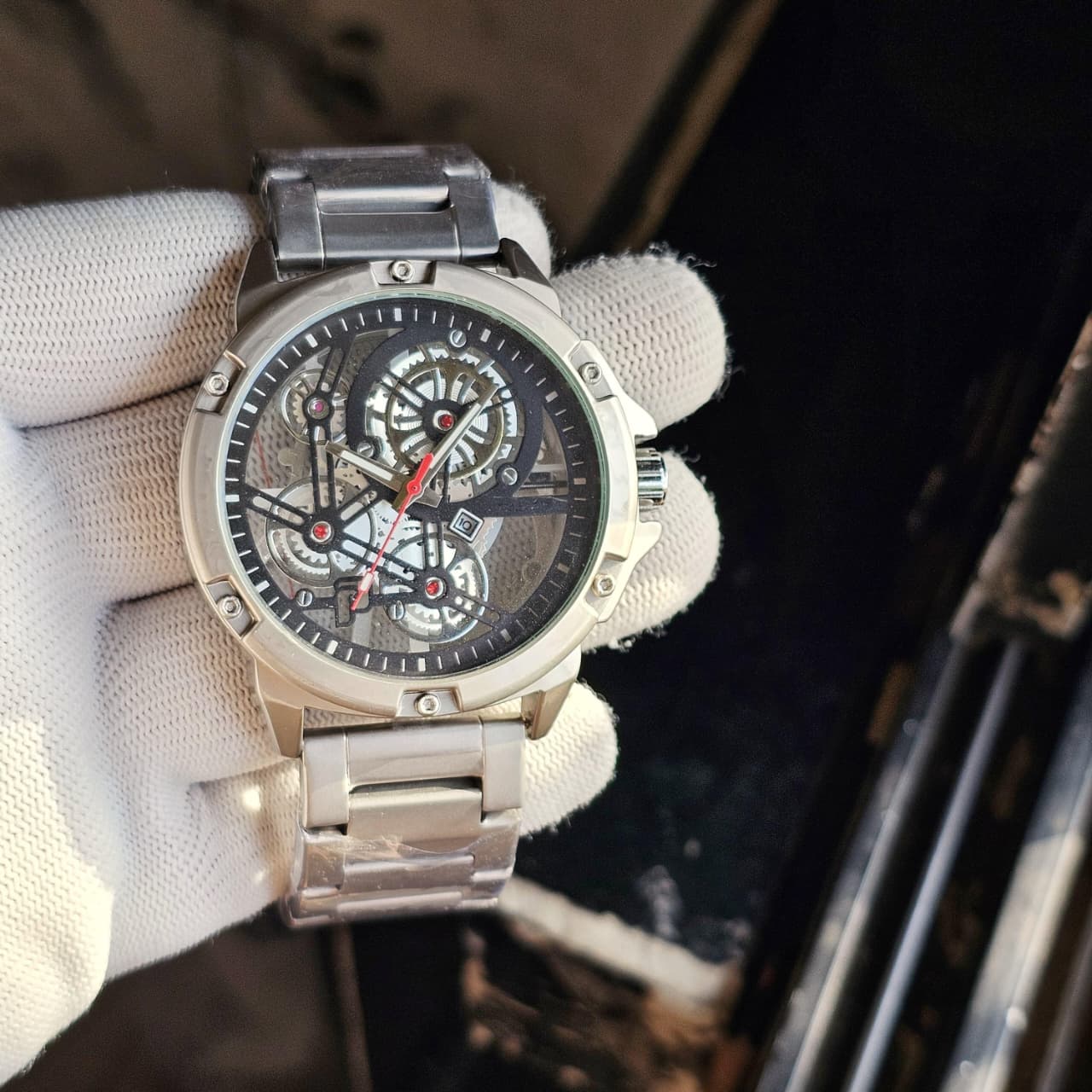 Premium Skeleton Dial 7A Platinum Series Men’s Watch – Heavy Quality | Metal Strap | Date & Quartz - Image 4