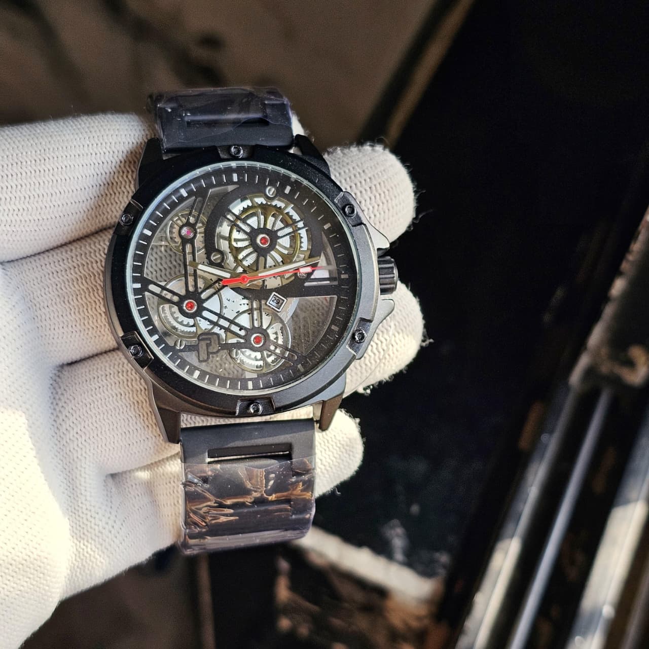 Premium Skeleton Dial 7A Platinum Series Men’s Watch – Heavy Quality | Metal Strap | Date & Quartz - Image 6